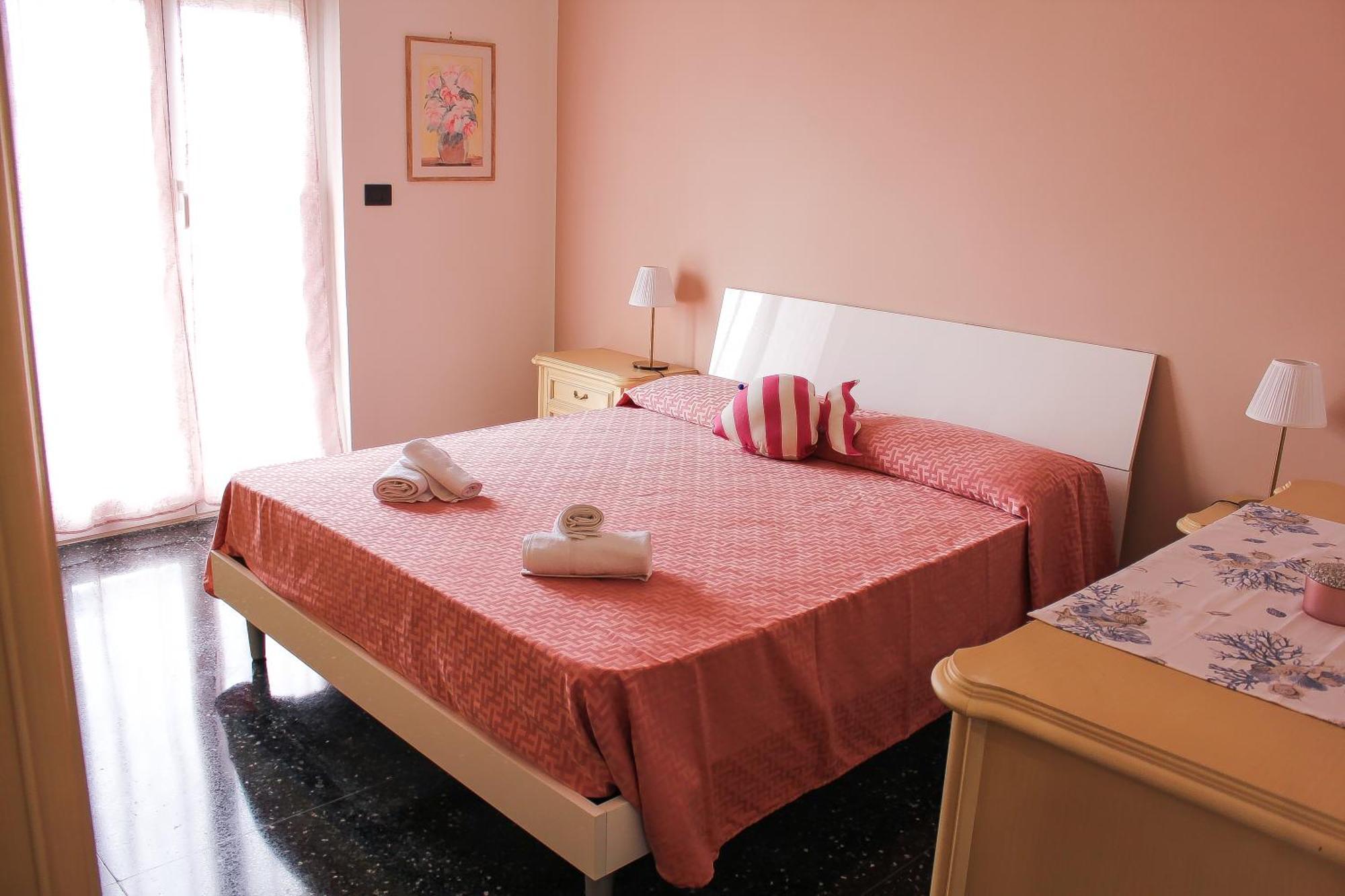 Appartamento Casa Mariuccia - A Due Passi Dal Mare Savona Esterno foto