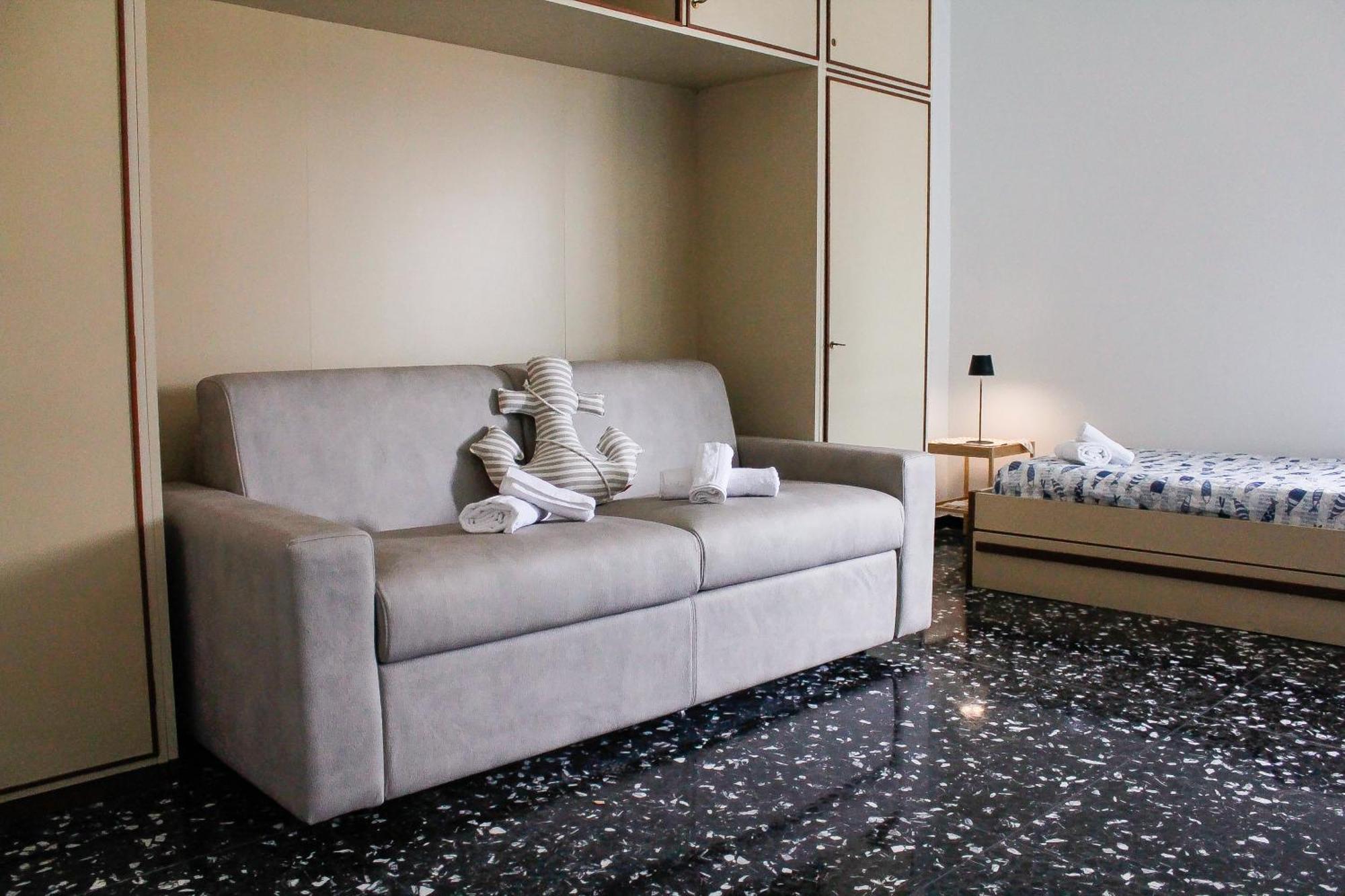 Appartamento Casa Mariuccia - A Due Passi Dal Mare Savona Esterno foto