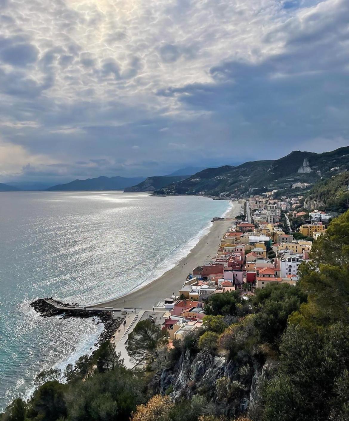 Appartamento Casa Mariuccia - A Due Passi Dal Mare Savona Esterno foto