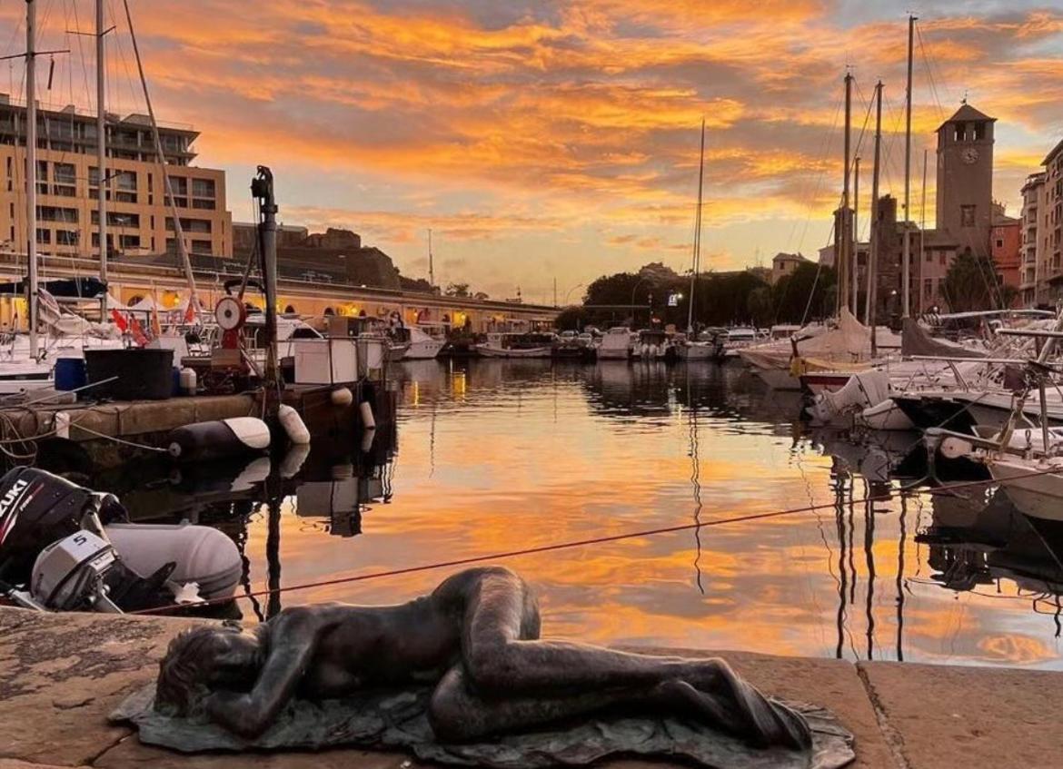 Appartamento Casa Mariuccia - A Due Passi Dal Mare Savona Esterno foto
